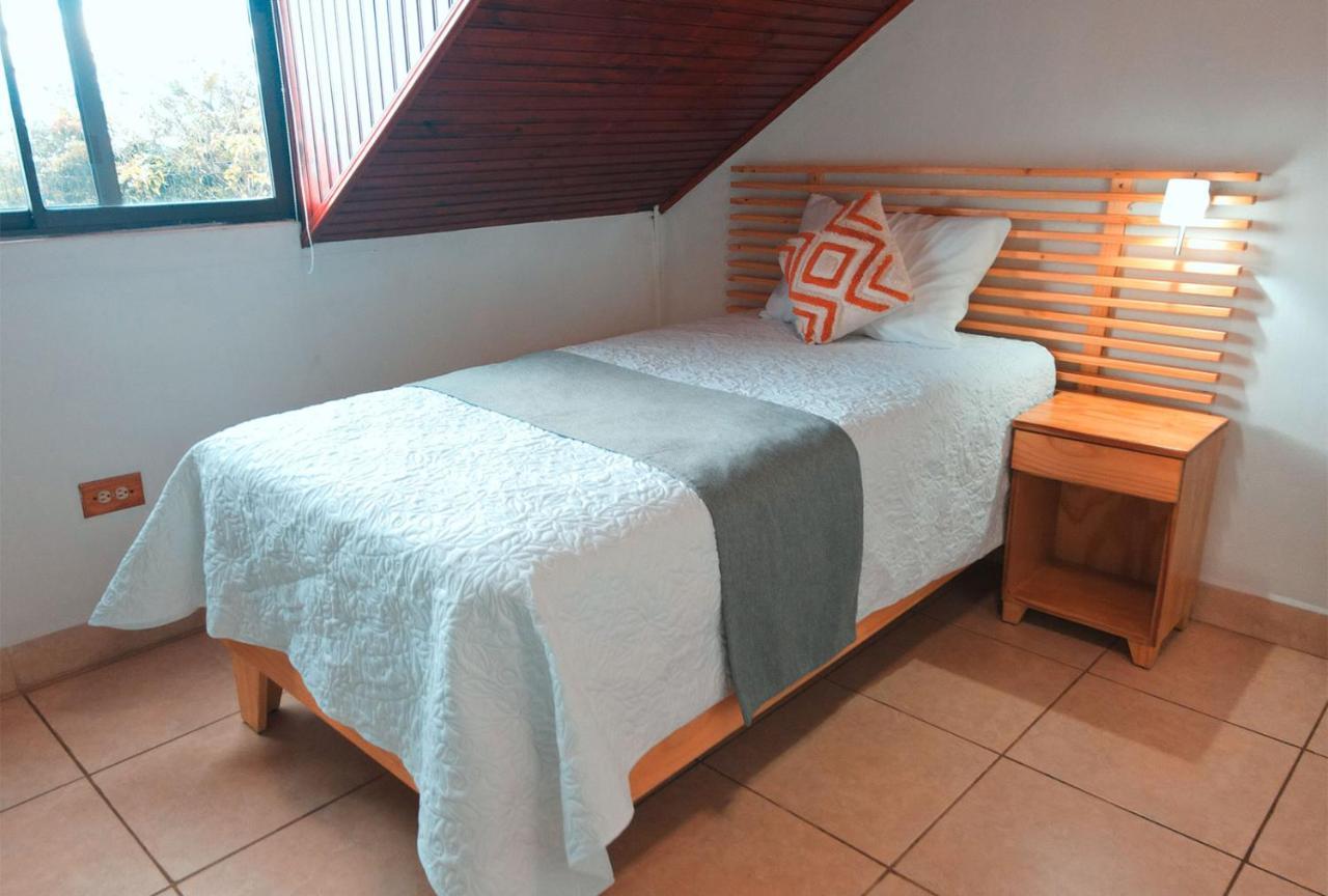 Trebol Amarillo Bed & Breakfast Escazú Exterior foto